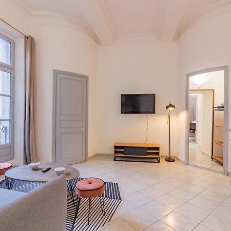 Spacieux Appartement En Plein Coeur De ベジエ エクステリア 写真